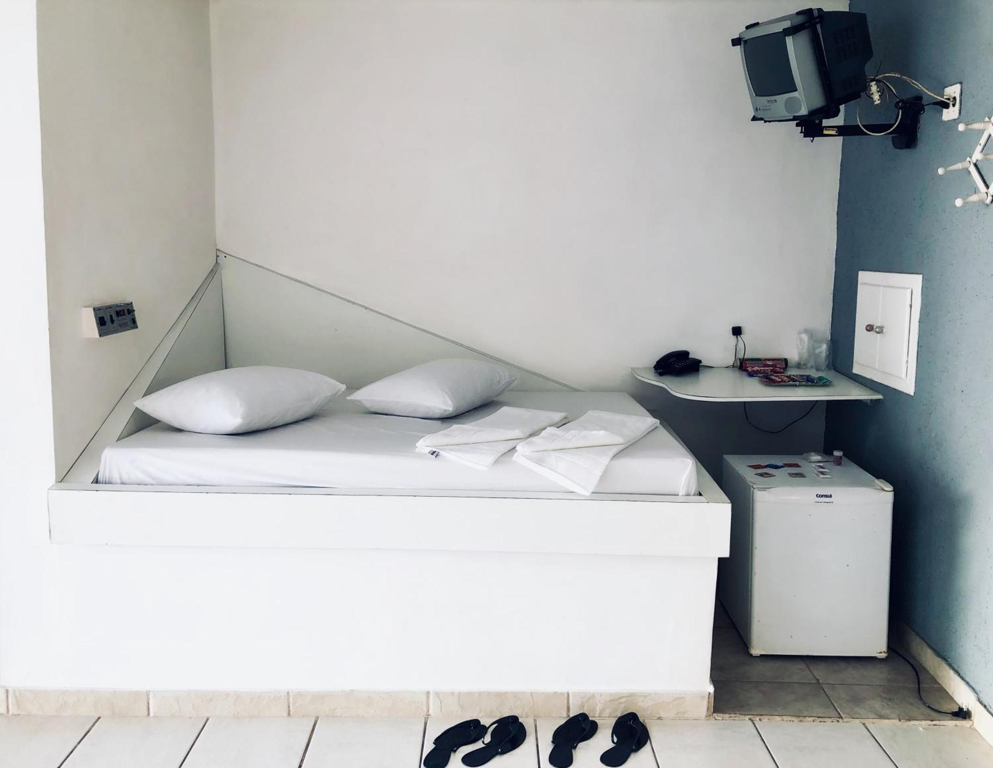 Motel Anonimus Пасу-Фунду Номер фото