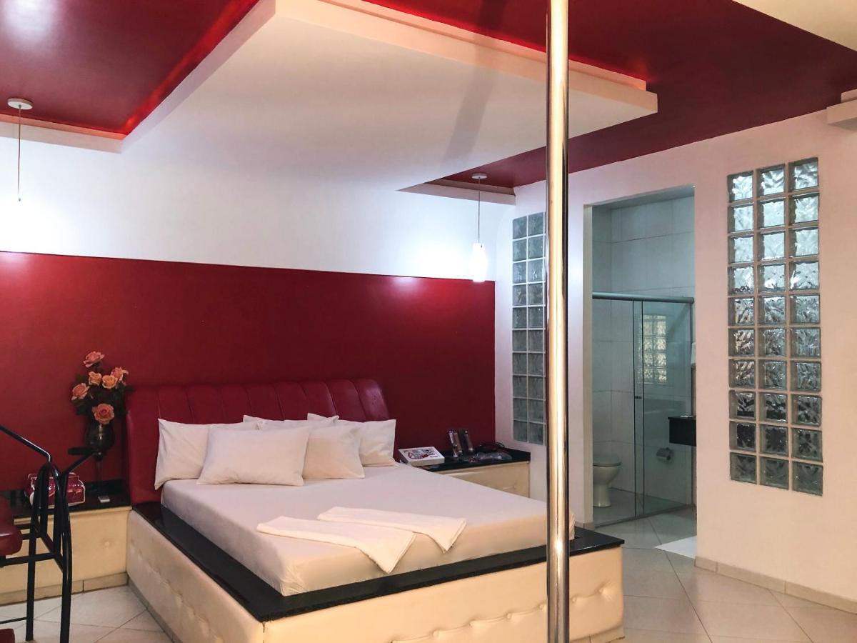 Motel Anonimus Пасу-Фунду Экстерьер фото
